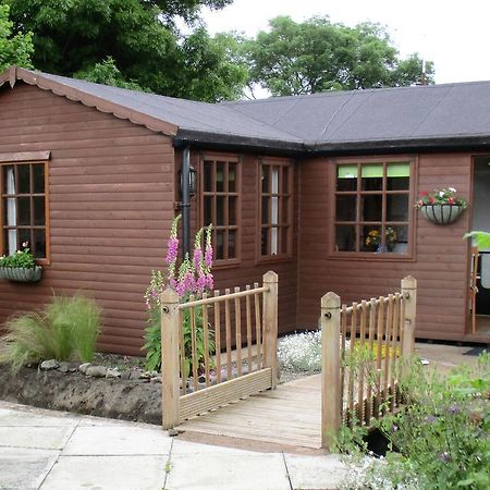 The Garden Lodge Llynclys エクステリア 写真