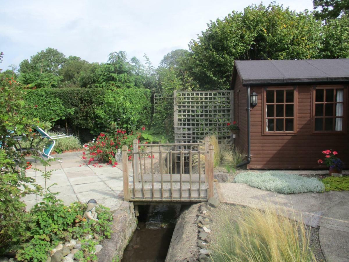 The Garden Lodge Llynclys エクステリア 写真